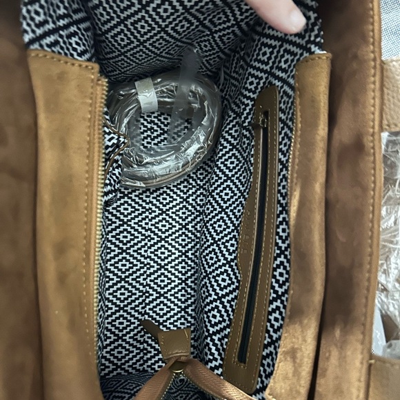 Project E Vegan Leather Shoulder Bag With Cross Body Strap and Cherries - Picture 6 of 6